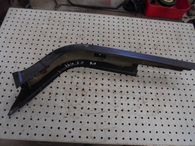 Ford 5610 6610 7610 Super Q Cab Right Hand 'B' Pillar Lower Plastic Cover