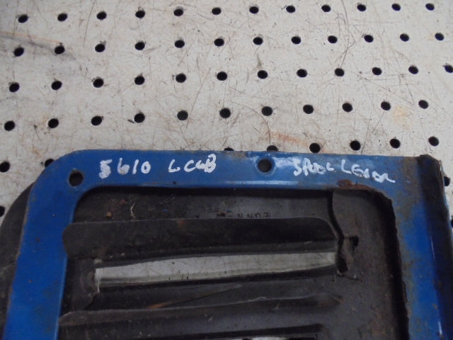 Ford 5610 (LP Cab) Aux Spool Valve Lever Rubber Gaiter And Bracket