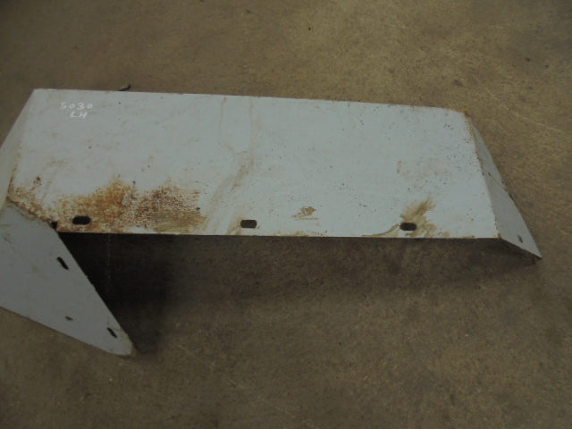 For FORD 5030 LH REAR MUDGUARD