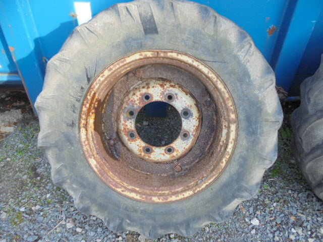 For FORD 5030 4wd 12.4 X 24 FRONT WHEELS & TYRES