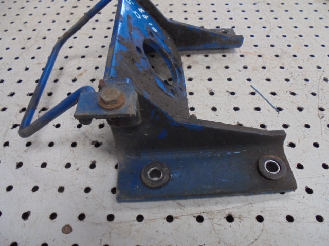 Ford 5610 6610 7610 Super Q Cab Steering Orbitran Unit Mounting Bracket
