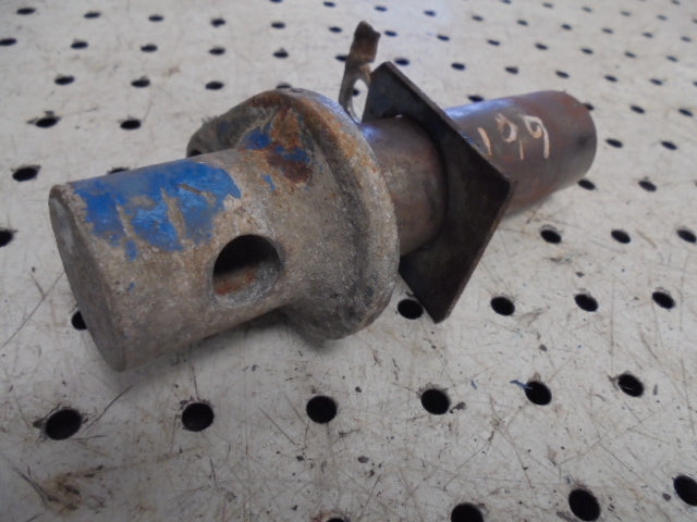 For FORD 5610 6610 7610 2wd FRONT AXLE REAR PIVOT PIN (SQ CAB)