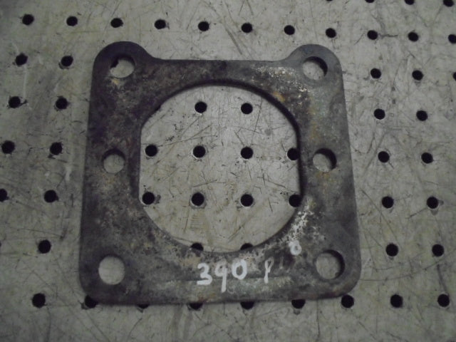 For MASSEY FERGUSON 390 PTO SHAFT OIL SEAL HOUSING COVER PLATE