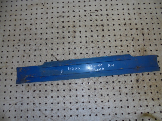 For FORD 4600 Q CAB RH Front Cab Pillar Cover