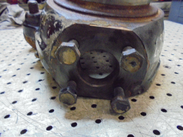 For CASE 4240,30 / 895 CARRERO 707 4wd FRONT AXLE RH SWIVEL HOUSING	