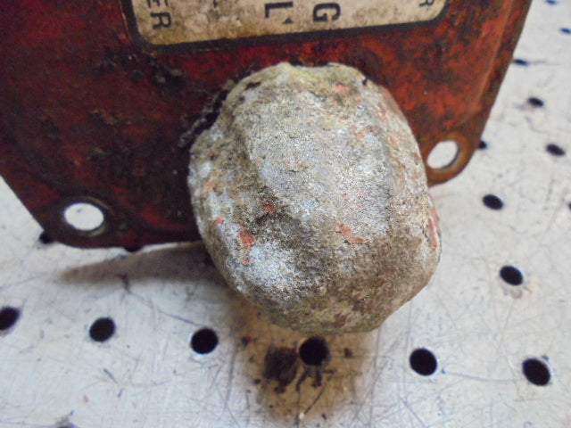 For DAVID BROWN 995 HYDRAULIC FAST/SLOW RESPONSE KNOB & PLATE