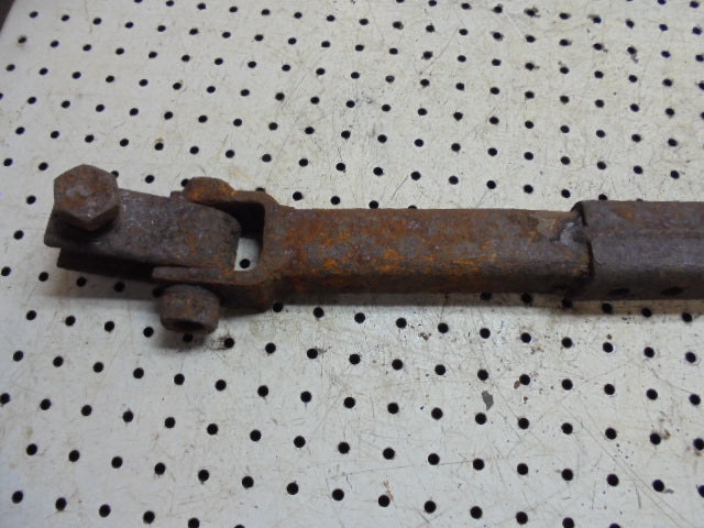 For FORD 5610 LH HYDRAULIC ARM STABALISER BAR - FOR SPARES