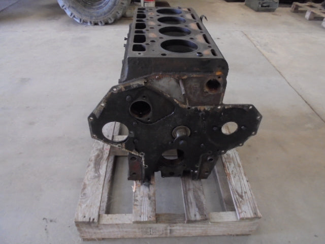 For CASE 4240 ENGINE  BLOCK ASSEMBLY DT268 ENGINE