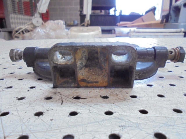 For CASE 4240 ENGINE FUEL FILTER HOUSING