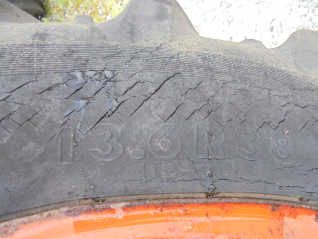 For DAVID BROWN 996 1210 13.6 X 38 WHEEL & TYRE