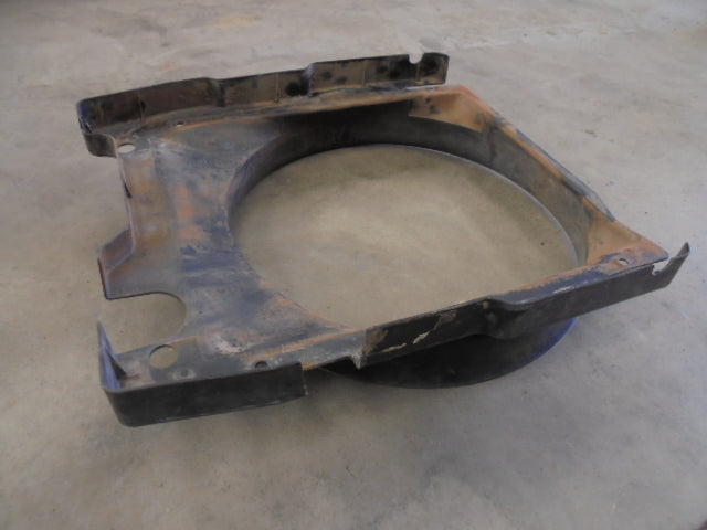 For CASE 4240 ENGINE RADIATOR COWLING