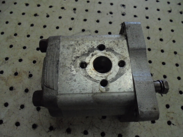 For DAVID BROWN 1490 1390 HYDRAULIC PUMP