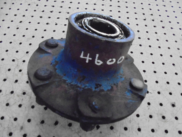 For FORD 4600 4610 FRONT WHEEL HUB & BEARINGS	