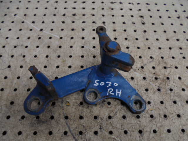 For FORD 5030 RH BRAKE PIVOT BRACKET
