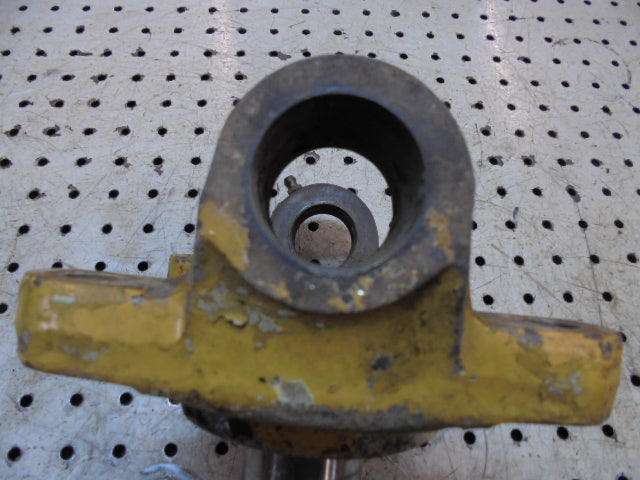 For FORD 545D 550 2wd LH STUB AXLE