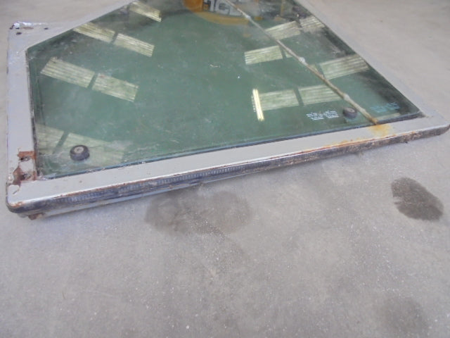 For MASSEY FERGUSON 3000 SERIES LH DOOR ASSEMBLY