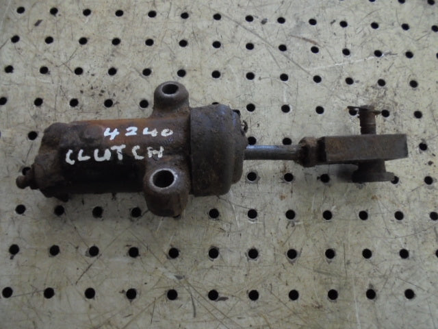 For CASE 42 series CLUTCH SLAVE CYLINDER & CLEVIS