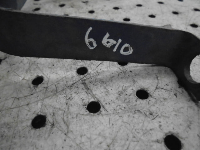 For FORD 5610 6610 7610 TRAILER BRAKE COUPLING RETAINING BRACKET