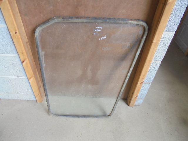 For FORD 4600 Q CAB LH UPPER DOOR GLASS & RUBBER