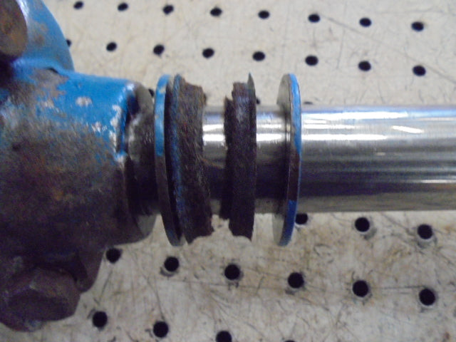 For FORD 4600 Q CAB BRAKE CROSS SHAFT ASSEMBLY (b)