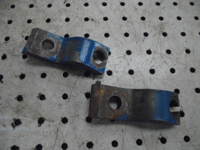 For FORD 5610 6610 7610 HANDBRAKE CABLE RETAINING BRACKETS on rear axle