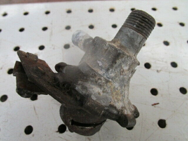 for, David Brown 1394, 1494 Cab Heater Control Valve - Good condition 