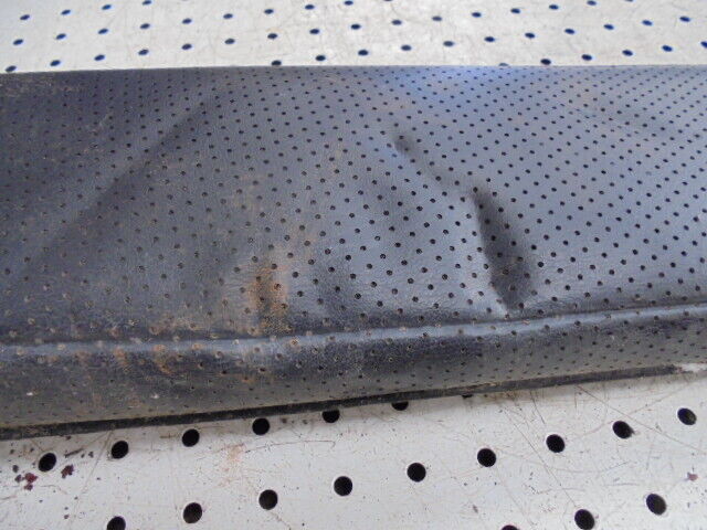 for, David Brown 1490 Cab 'B' Pillar Inner Cover RH in Good Condition