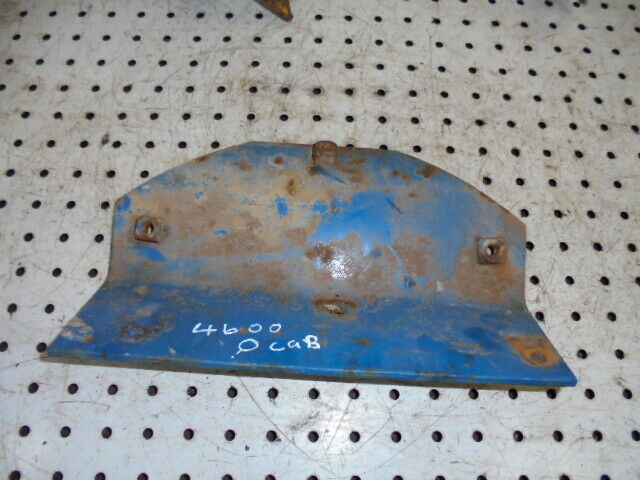 for, FORD 4600 Q Cab Tool Box Mounting Bracket in Good Condition
