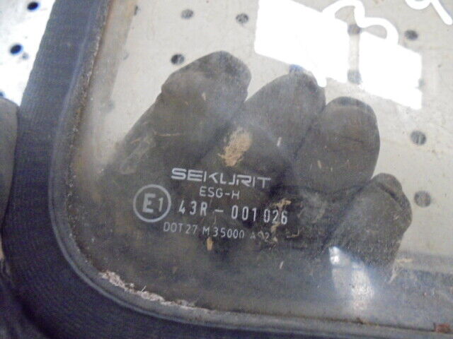 for, David Brown 1394 LH Side Glass & Rubber Sealer in Good Condition