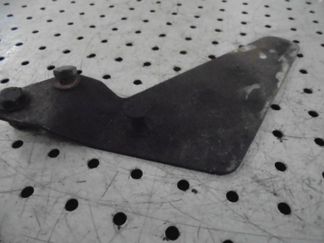 Ford New Holland 4830, 5030 Bonnet Catch Stricker Plate