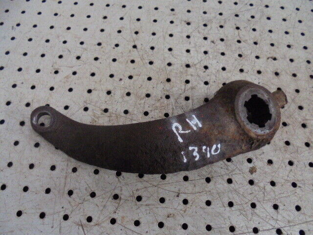 for, David Brown 1390 RH Front Axle Top Steering Arm - Good Condition