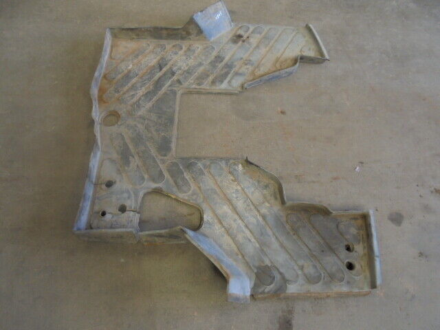 for, Ford 5030 Cab Floor Mat in Good Condition