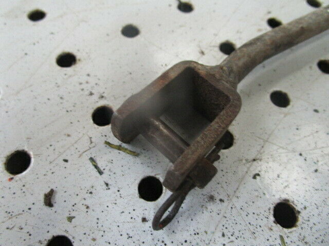for, David Brown 1290, 1390 Hydraulic Isolator Valve Rod - under cab