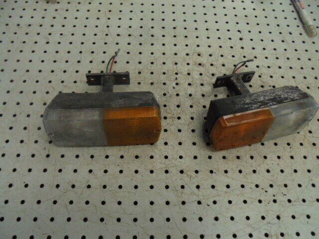for, David Brown 1394 Front Side/indicator Lamps & Brackets
