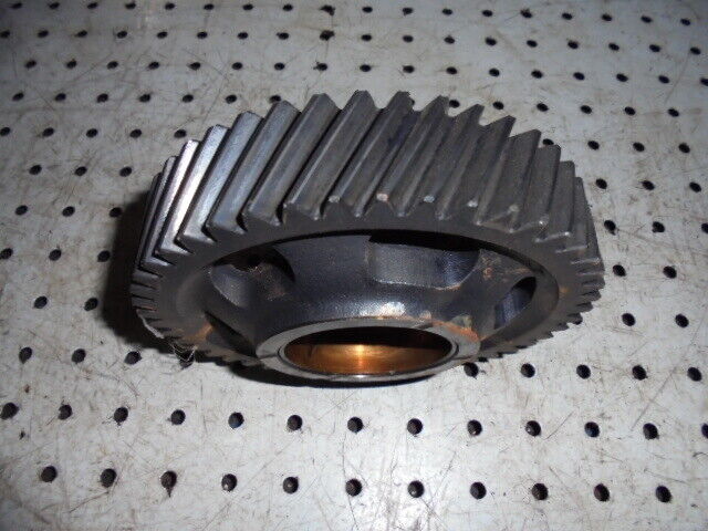 for, Ford 4610 Engine Idler Timing Gear in Good Condition