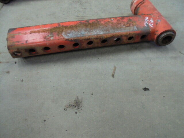 for, David Brown 1490 Front Axle RH Extension - Good Condition