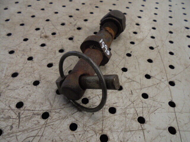 for, David Brown 1490 Hydraulic Arm Stabaliser Pin - Good Condition