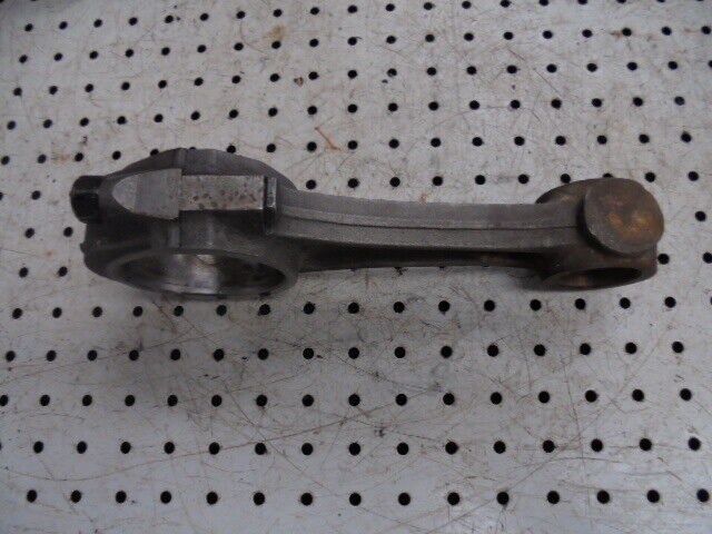 for, FORD 4610 Engine Con Rod - Good Condition