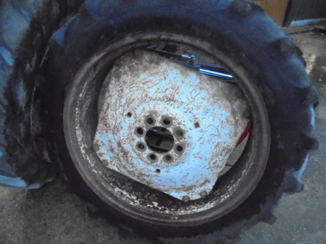 Ford New Holland 4830, 5030, 4610 12.4x36 Wheels And Tyres