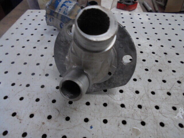 for, Ford 5030 Hydraulic Filter Housing  in Good Condition