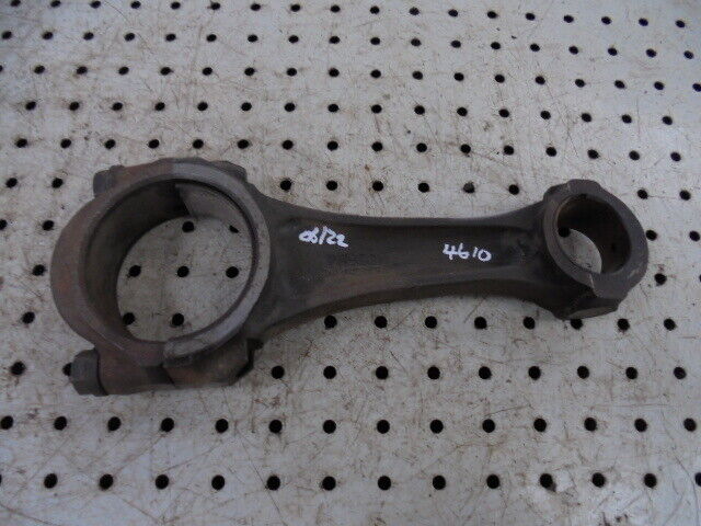for, Ford 4610 Engine Con Rod in Good Condition