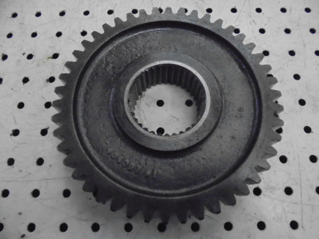 For CASE IHC 895 GEARBOX DRIVE GEAR (high range) 404097 R1