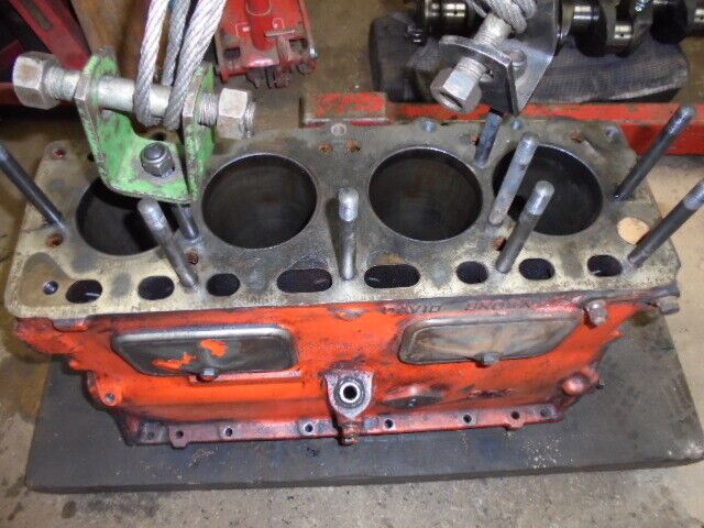 for, David Brown 1490 Engine Block in Good Condition