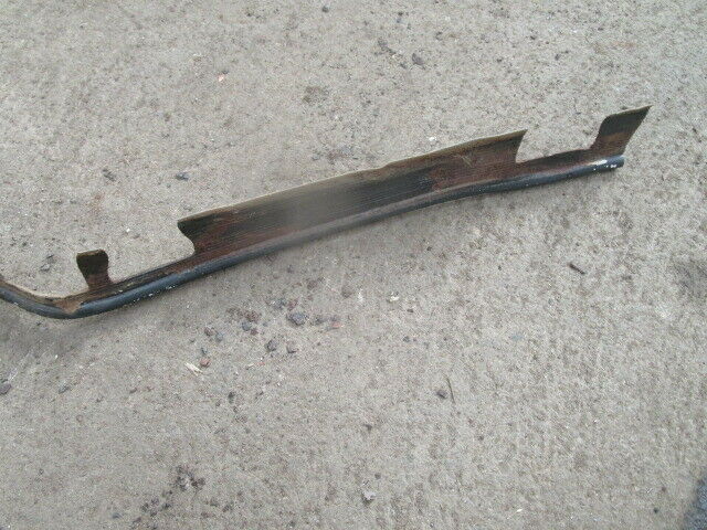 for, David Brown 1290 -1494 RH Cab Wing Plastic Strip - Good condition