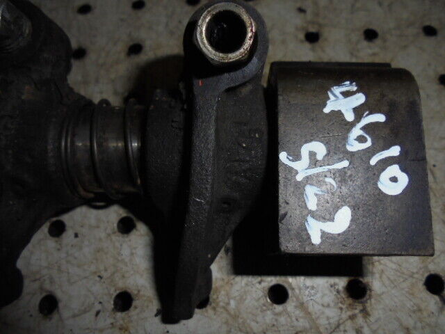 for, Ford 4610,4600,4000 Engine Rocker Shaft Assembly in Good Condition
