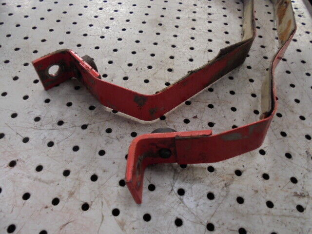 for, David Brown 1490 LH Diesel Tank Mounting Straps - Good Condition