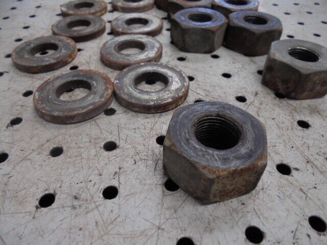 for, Ford 5030 Rear Wheel Nuts and Washers - Set of 8 - Good Condition
