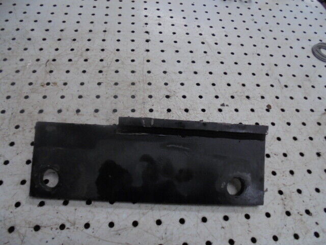 for, Ford 5030 4wd Propshaft Centre Bearing Mounting Bracket in Good Condition