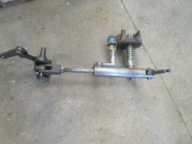 for, Ford TW25 Hydraulic Control Linkages to Hydraulic Lift Cylinder 