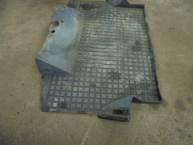 for, David Brown 1490 Cab Floor Mat - Good Condition